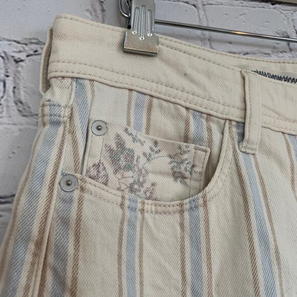 Pilcro Anthropologie Striped Denim Shorts Size 28 Slim Boyfriend Fit - Picture 4 of 9